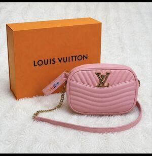 Louis Vuitton Wave Camera Bag Pink